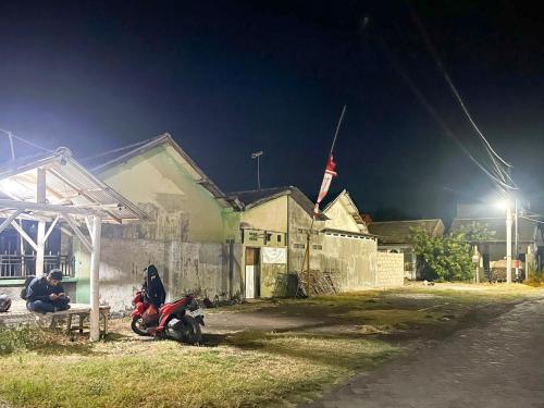 oma kost 3 probolinggo mitra reddoorz