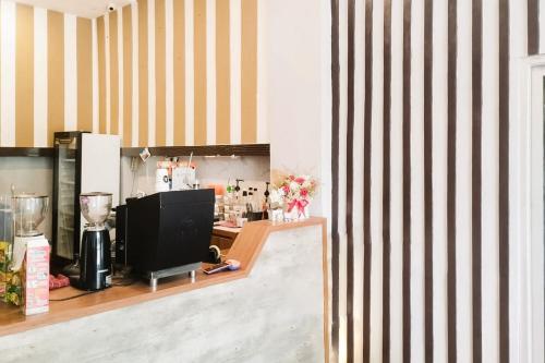 reddoorz at capsule inn teuku umar