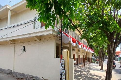reddoorz dien homestay syariah alun alun pasuruan