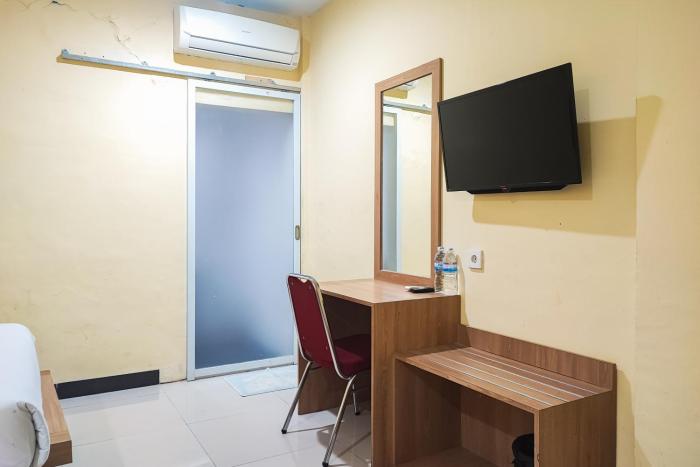 reddoorz at hotel mayang sari 1