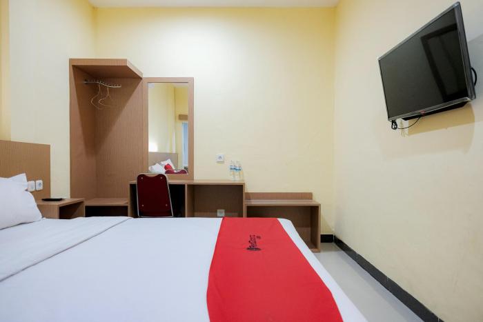 reddoorz at hotel mayang sari 1