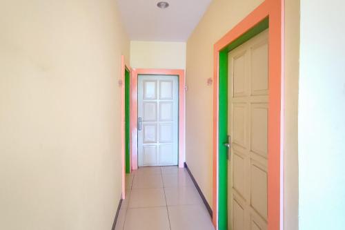 reddoorz at hotel mayang sari 1
