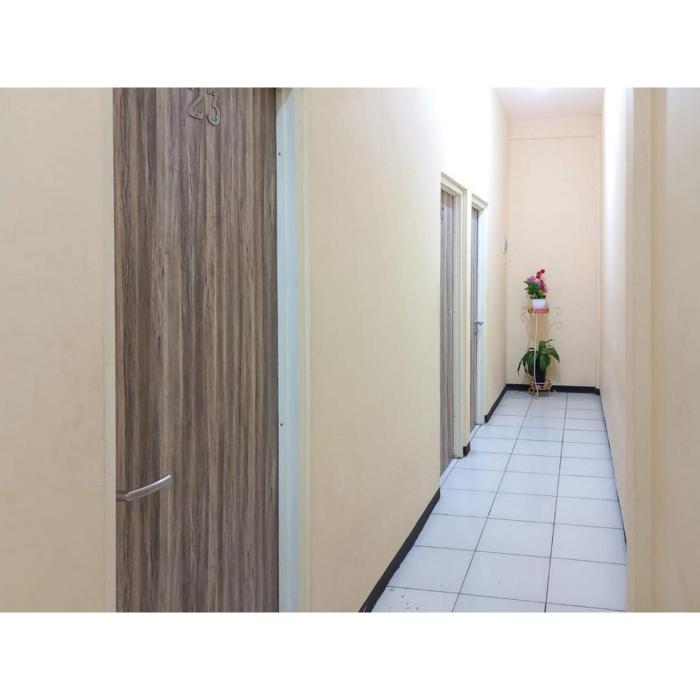 reddoorz luxury homestay near aloha waru surabaya