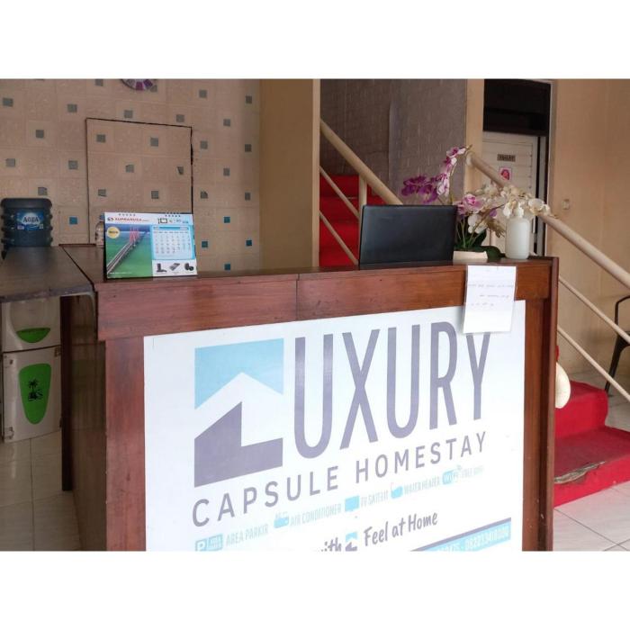 reddoorz luxury homestay near aloha waru surabaya