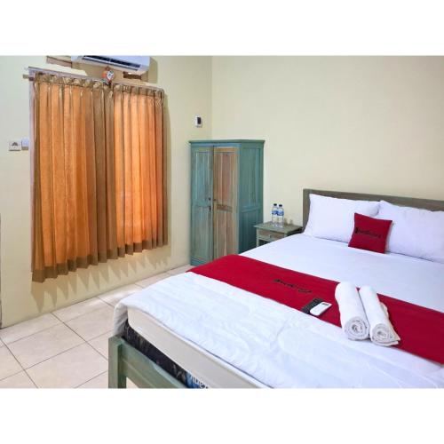reddoorz near alun alun jepara