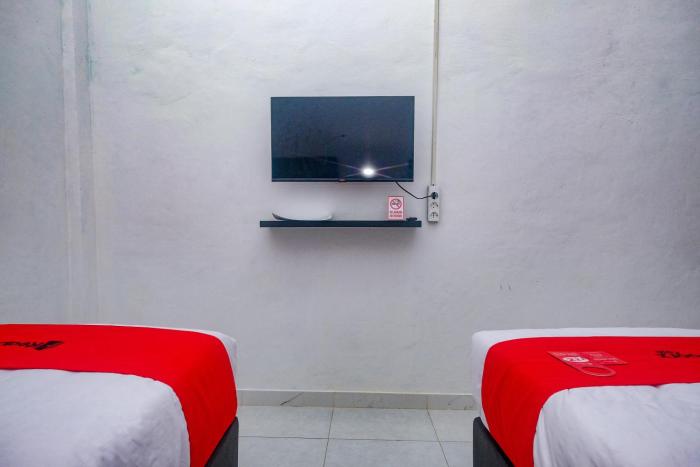reddoorz near alun alun klaten