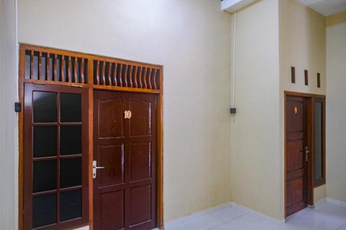 reddoorz near alun alun klaten