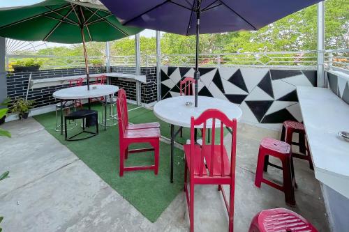 Reddoorz Near Karawang Central Plaza,,2 star