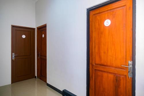 reddoorz near majapahit semarang