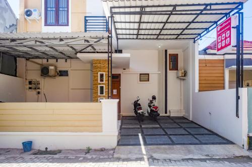 Reddoorz Near Majapahit Semarang,,2 star