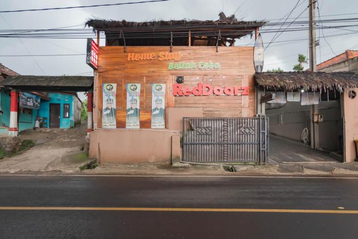 reddoorz near pantai karang hawu pelabuhan ratu