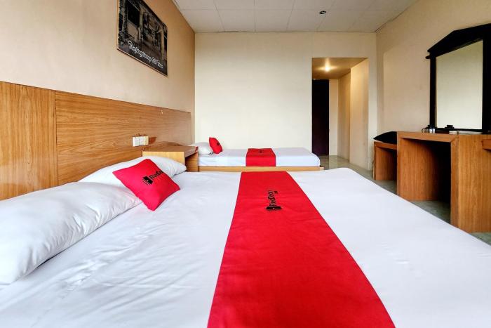 reddoorz sampurna jaya hotel tanjung pinang