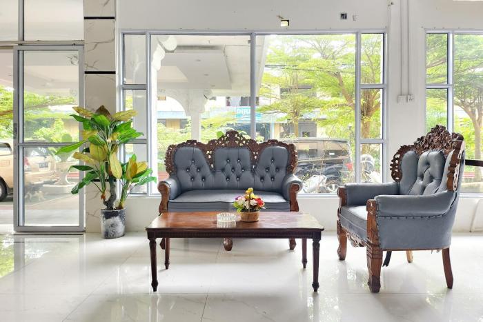 reddoorz sampurna jaya hotel tanjung pinang