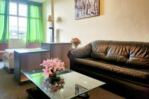 reddoorz sampurna jaya hotel tanjung pinang