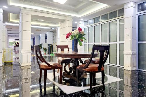reddoorz sampurna jaya hotel tanjung pinang