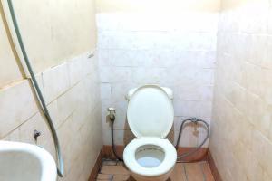 reddoorz near rs siloam karawaci