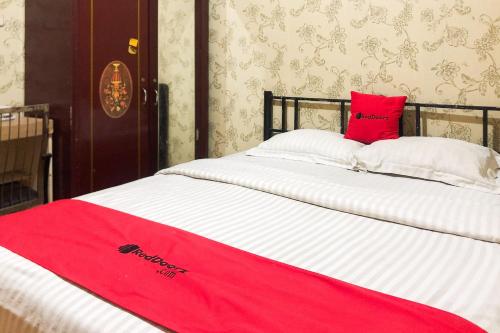 reddoorz near rs siloam karawaci
