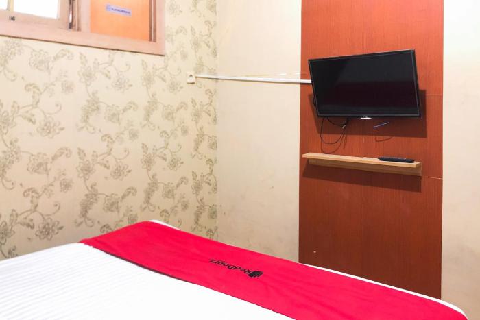 reddoorz near rs siloam karawaci