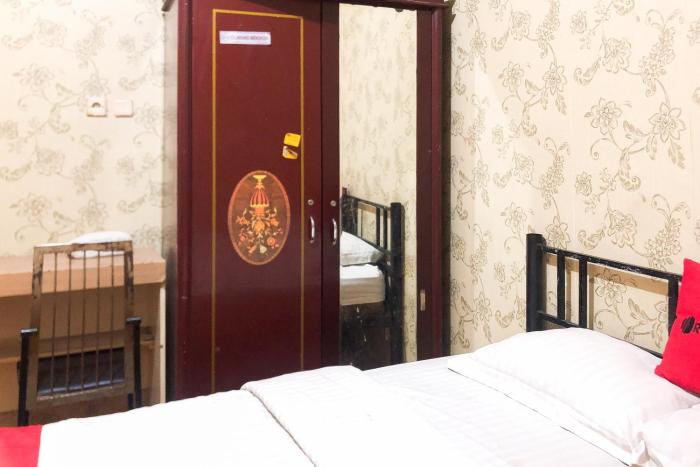 reddoorz near rs siloam karawaci