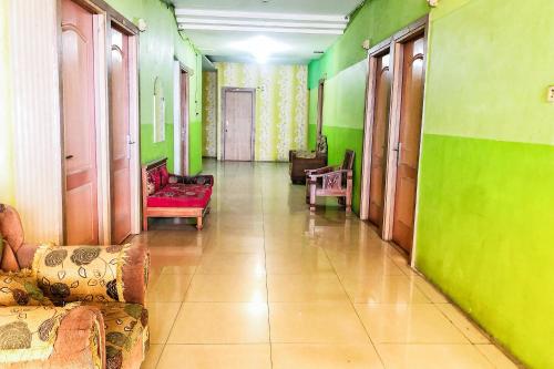 reddoorz near rs siloam karawaci