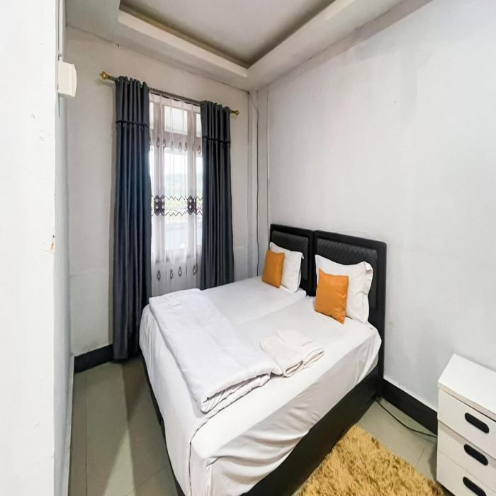 reddoorz near salib kasih tarutung