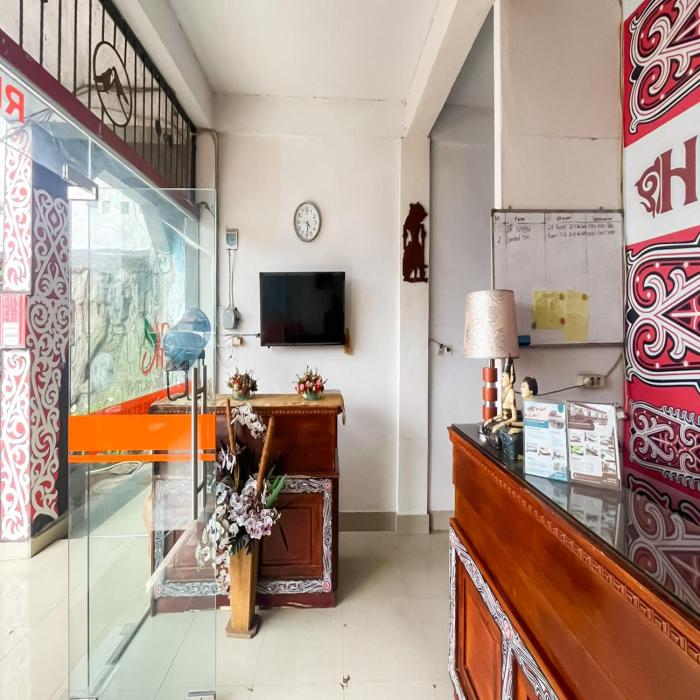 reddoorz near salib kasih tarutung
