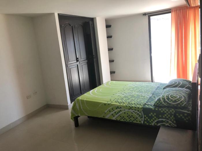 aparta hotel roca marina