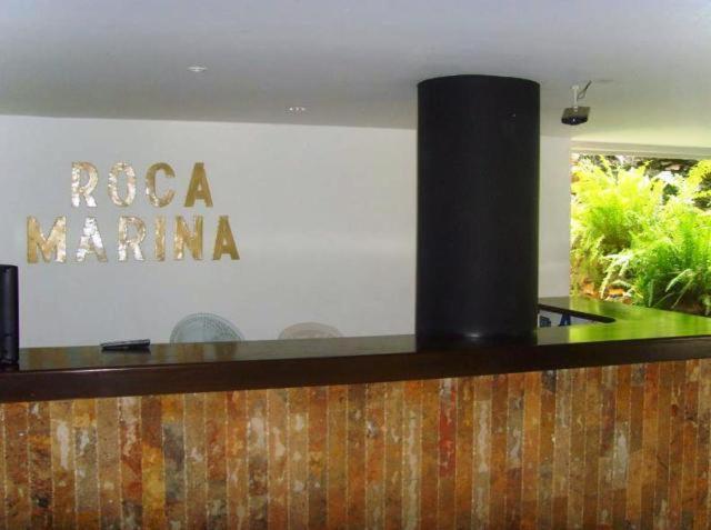 aparta hotel roca marina
