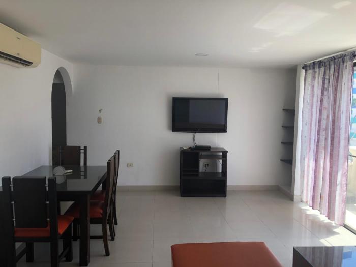 aparta hotel roca marina