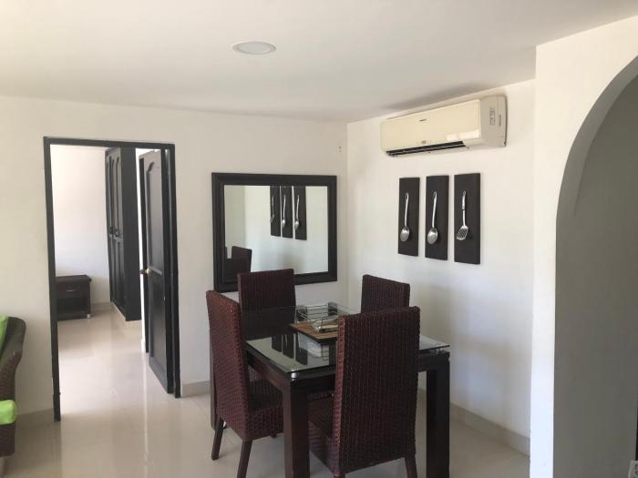 aparta hotel roca marina