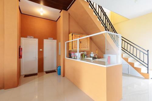 reddoorz near waterworld lampung
