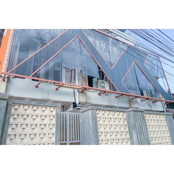 reddoorz plus d san residence buah batu