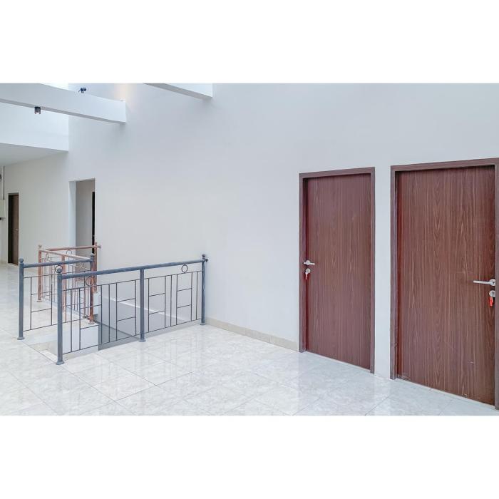 reddoorz plus d san residence buah batu
