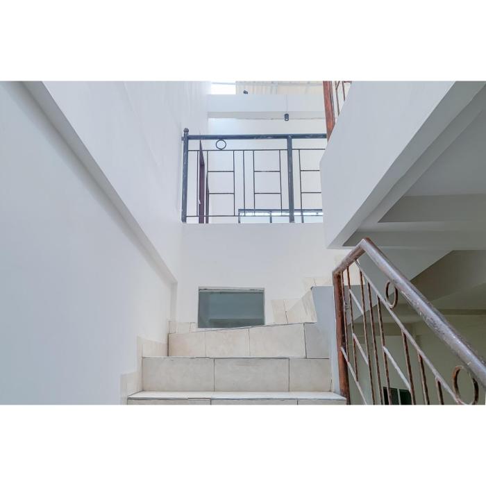 reddoorz plus d san residence buah batu