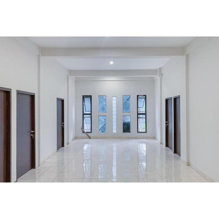 reddoorz plus d san residence buah batu