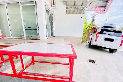 reddoorz syariah at gcl bukittinggi