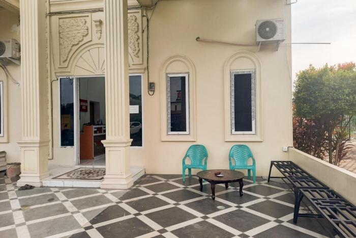 reddoorz syariah at sungai pinang muara bungo