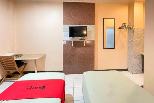 reddoorz syariah near mall of serang