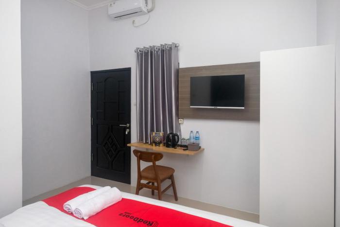 reddoorz syariah near unimus semarang