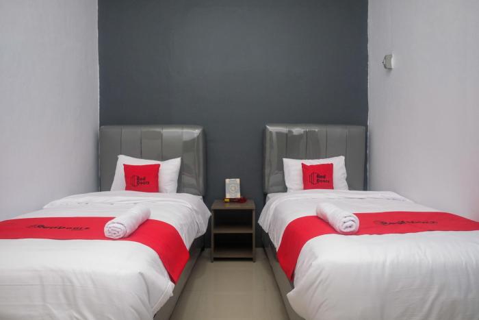reddoorz syariah near unimus semarang