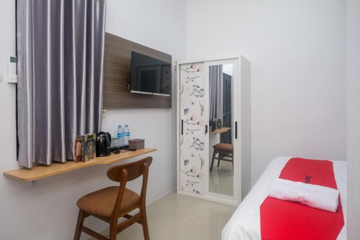reddoorz syariah near unimus semarang