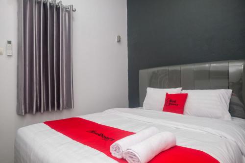 reddoorz syariah near unimus semarang