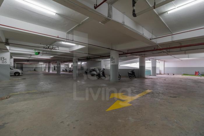 redliving apartemen majestic point serpong by lucia