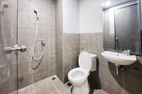 redliving apartemen riverdale cikarang star rooms