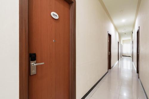 urbanview hotel syariah anelia samarinda by reddoorz
