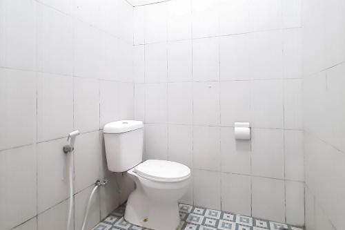 urbanview hotel fira syariah muara enim by reddoorz