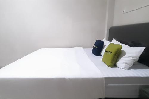 urbanview hotel fira syariah muara enim by reddoorz