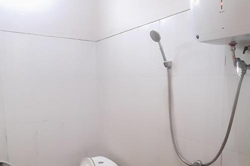 urbanview hotel fira syariah muara enim by reddoorz