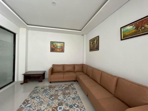 urbanview syariah near stadion manahan solo