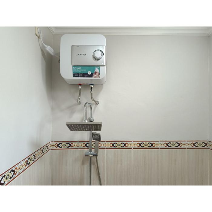 wisma mekar jaya near solo safari mitra reddoorz